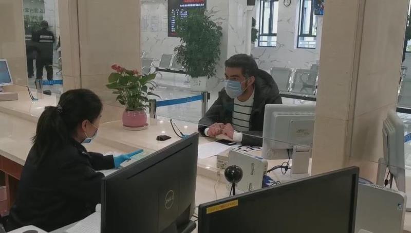 宅家的老外們陸續復工，快看看簽證過期了沒？信息技術咨詢正當時