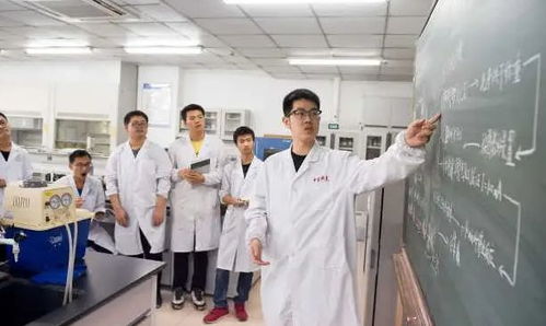 工科專業(yè)更新“錢景”榜單揭曉 通信工程榮登榜首，高薪前景引考生熱切關(guān)注